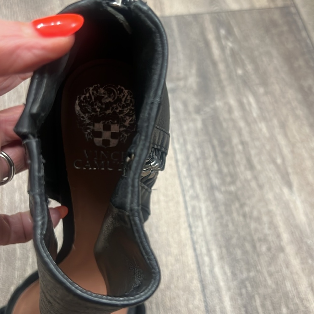 Vince Camuto Heels - Picture 7 of 7